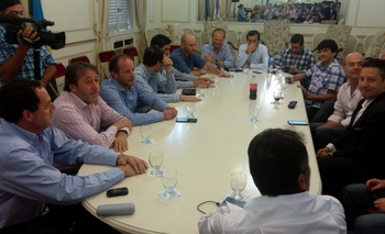 Imagen de la nota: Presupuesto: Vitale en el encuentro con intendentes del FpV