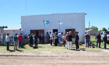 Imagen de la nota: El Intendente Galli anunció la obra de ampliación de la red de agua corriente para el barrio Aoma