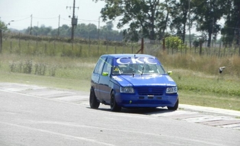 Varios olavarrienses se preparan para el Turismo Pista Imagen de la nota: Varios olavarrienses se preparan para el Turismo Pista