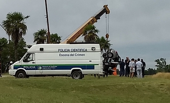 Imagen de la nota: Retiraron el vehículo en el que murieron dos jóvenes