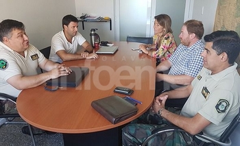Imagen de la nota: Autoridades se reunieron por el control de animales sueltos