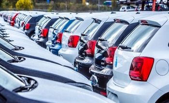 Se derrumbó en mayo la venta de autos 0 km Imagen de la nota: Se derrumbó en mayo la venta de autos 0 km