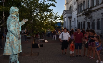Imagen de la nota: Olavarrienses en Encuentro Nacional de Estatuas Vivientes