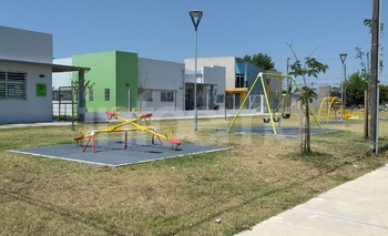 Imagen de la nota: Trabajos de reacondicionamiento en la plaza de Villa Mailín 