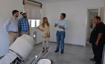 Imagen de la nota: Galli visitó la obra del Centro de Atención Primaria de Recalde