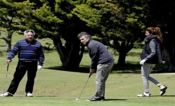 Imagen de la nota: Macri aumentó un 25 por ciento su sueldo y el de sus ministros