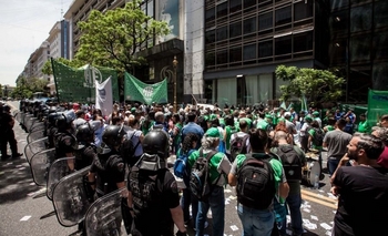 Imagen de la nota: Estatales llamaron a un paro nacional para febrero