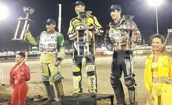 Imagen de la nota: Cristian Zubillaga se subió al podio en Bahía Blanca