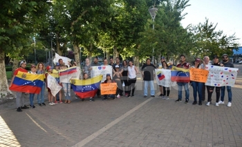 Imagen de la nota: Venezolanos se manifestaron contra Maduro en la ciudad