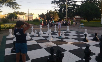 Imagen de la nota: Una nueva tarde de ajedrez en Hinojo