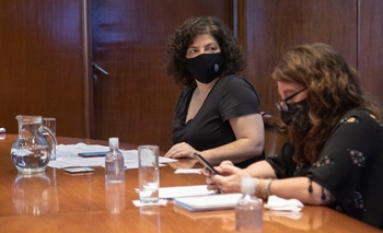 Imagen de la nota: El gobierno estudia dar la primera dosis a más personas