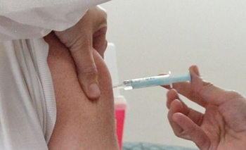 Completarán la vacunación del personal sanitario Imagen de la nota: Completarán la vacunación del personal sanitario