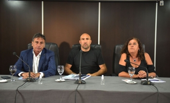 Valicenti encabezó el pedido de juicio político a Conte Grand Imagen de la nota: Valicenti encabezó el pedido de juicio político a Conte Grand