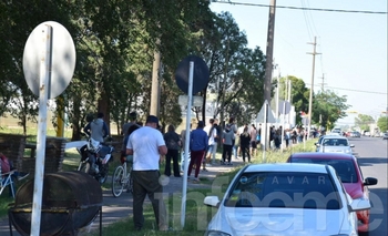 Imagen de la nota: “No es conveniente hacer la cola si uno tiene síntomas”