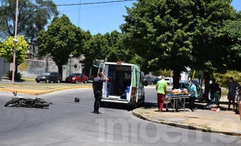Imagen de la nota: Motociclistas hospitalizados tras un choque 