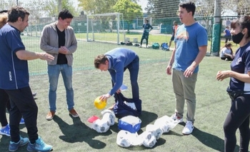 Imagen de la nota: Deportistas y entrenadores locales recibieron becas desde Provincia