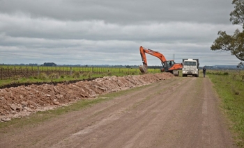 El Municipio invertirá 32 millones en mantenimiento de caminos rurales Imagen de la nota: El Municipio invertirá 32 millones en mantenimiento de caminos rurales