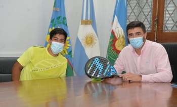 Imagen de la nota: Federico Chingotto donó una paleta para la Cena Solidaria