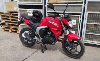 Imagen de la nota: Le robaron la moto de la puerta de su casa 