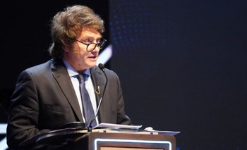 Imagen de la nota: Milei encabeza un acto por el Día de los Veteranos de Malvinas