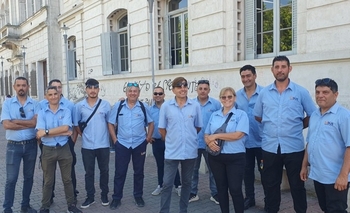 Imagen de la nota: Paro de UTA: Un grupo de trabajadores se reunió con Landivar en el Municipio