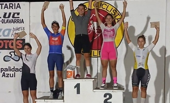 Ciclismo en Azul: las locales destacaron en las nocturnas Imagen de la nota: Ciclismo en Azul: las locales destacaron en las nocturnas