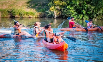 Imagen de la nota: Cupos agotados y pleno éxito en la primera Remada Nocturna 2025