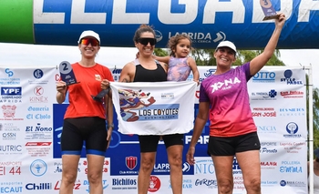 Imagen de la nota: Triatlón: “Flor” Juárez festejó en dos competencias