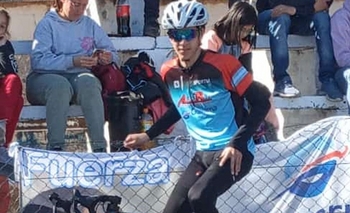 Ciclismo: Adrián Castro sumó más kilómetros en Bélgica Imagen de la nota: Ciclismo: Adrián Castro sumó más kilómetros en Bélgica