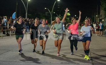 Imagen de la nota: Récord de presencias en la 1° Correcaminata Nocturna