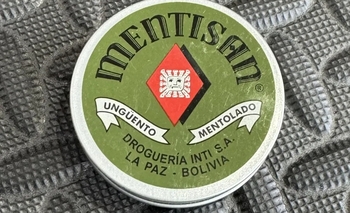 Imagen de la nota: ANMAT prohibió la venta y el uso de la pomada Mentisan, un clásico contra resfríos y dolores de cabeza