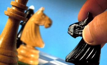 Imagen de la nota: Clases de ajedrez  en la Base Bonino