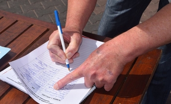 Imagen de la nota: Continúa la junta de firmas por los despidos del CDR