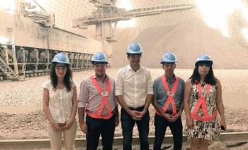 Imagen de la nota: De la mano de Bali, ¿una foto que reagrupa?