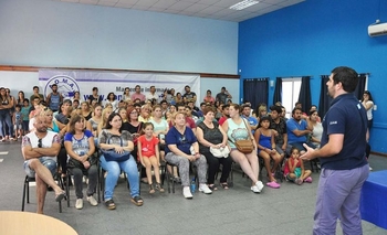 Imagen de la nota: AOMA definió por sorteo a los 80 beneficiarios para viviendas