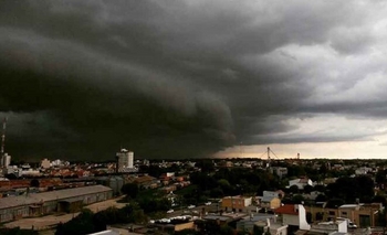 Imagen de la nota: Impresionante foto de la tormenta en Olavarría