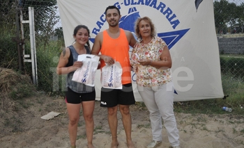 Imagen de la nota: Masson y Acosta alzaron la Copa “Camino a los 102 años”