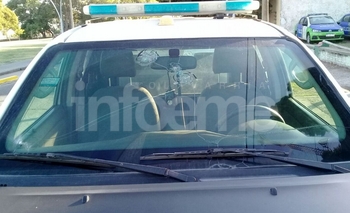 Imagen de la nota: Ferro- Racing: Así quedaron los móviles apedreados 