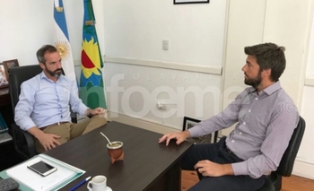 Imagen de la nota: Cenizo se reunió con Jáuregui por el acto del Día de la Mujer
