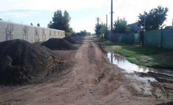 Avances en el mantenimiento de calles en barrio Isaura Imagen de la nota: Avances en el mantenimiento de calles en barrio Isaura