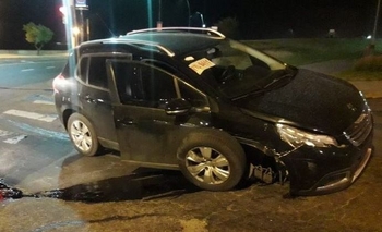 Imagen de la nota: Intentó escapar de un operativo de tránsito y chocó