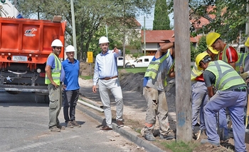 Imagen de la nota: Construyen veredas en el Parque Mitre