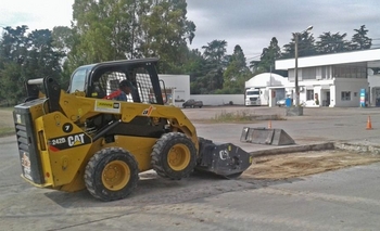 Imagen de la nota: Trabajos de reparación de pavimento en Hinojo