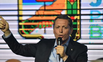 Imagen de la nota: PASO: el PJ bonaerense cruzó a los intendentes de Cambiemos