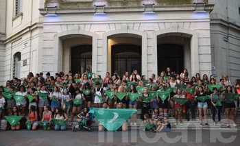 Imagen de la nota: Con feriantes y artistas en vivo, se realizará un nuevo “Martes Verde”