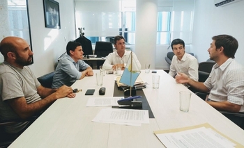 Imagen de la nota: Galli y Aguilera junto al Subsecretario de Transporte provincial