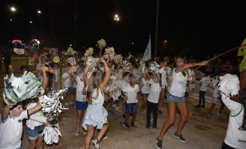 Galli: “feliz de disfrutar de los corsos olavarrienses” Imagen de la nota: Galli: “feliz de disfrutar de los corsos olavarrienses”