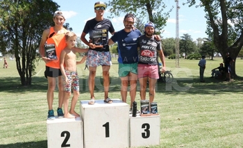 Imagen de la nota: Podio olavarriense en el Triatlón “Actitud Baraboglia”