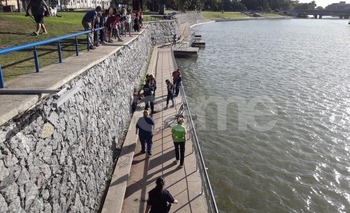 Mejora la salud del ciclista que cayó a la vera del arroyo Imagen de la nota: Mejora la salud del ciclista que cayó a la vera del arroyo
