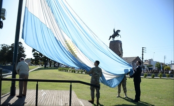 Imagen de la nota: Acto por el 242º aniversario del nacimiento de San Martín